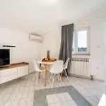 Apartment 1 Bedroom In *